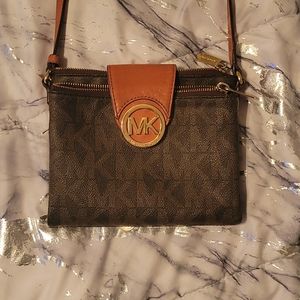 Michael Kors crossbody